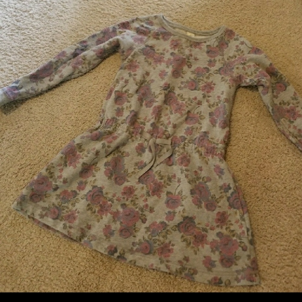 Sweatshirt dress